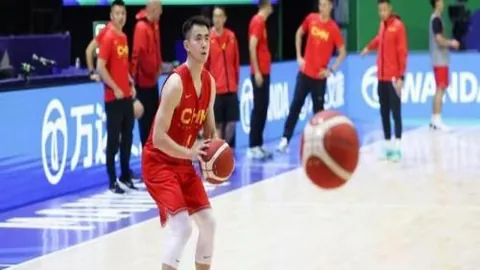 阿隆索首秀点评：守门员待提高，恩佐寻求救赎之机大